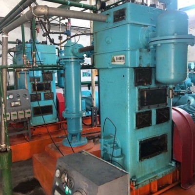 柳二空壓縮機(jī)整機(jī)及原廠配件