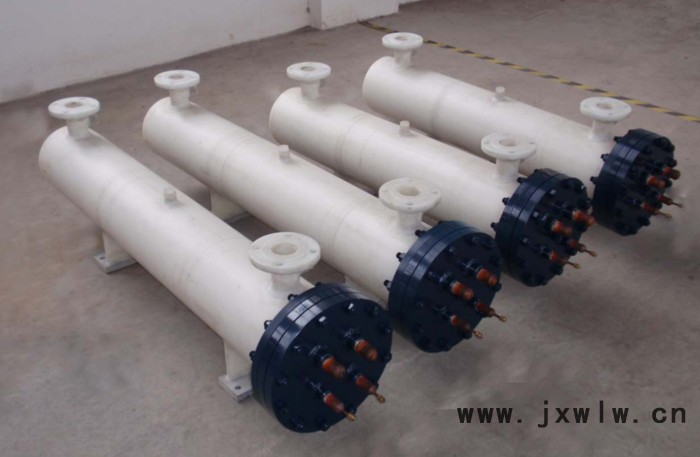 新科嘉換熱器（100HP-300HP單（多）系統(tǒng)硫酸池用蒸發(fā)器、冷凝器組合）