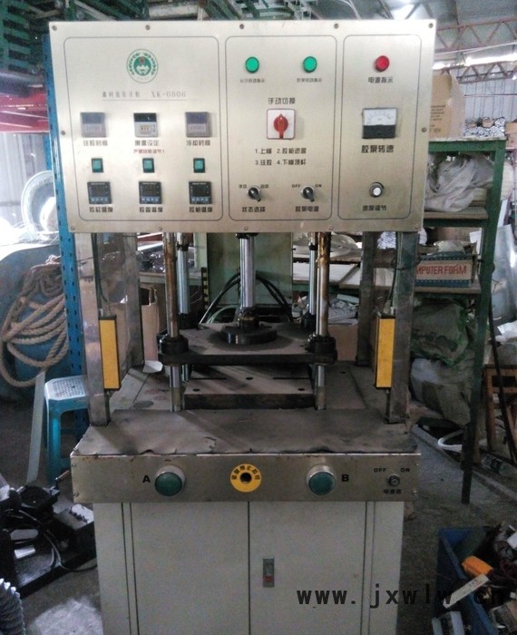 立式注塑機，電池注塑機，回收注塑機設(shè)備，機械設(shè)備回收