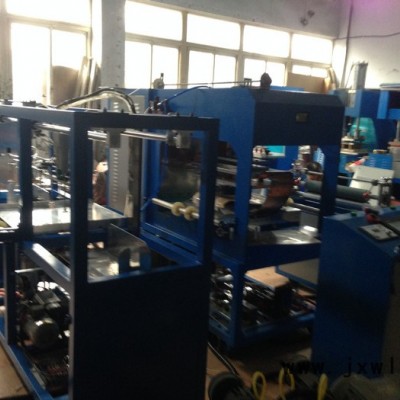 全自動送料收料機(jī) 12KWPLC板片材機(jī) 采用高調(diào)波備件吸塑機(jī)