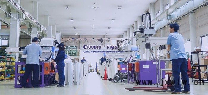 庫比克注塑機大型橫走取出機