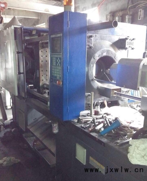 出售寧波注塑機(jī) 海達(dá)388T-1200克  2010年 機(jī)況