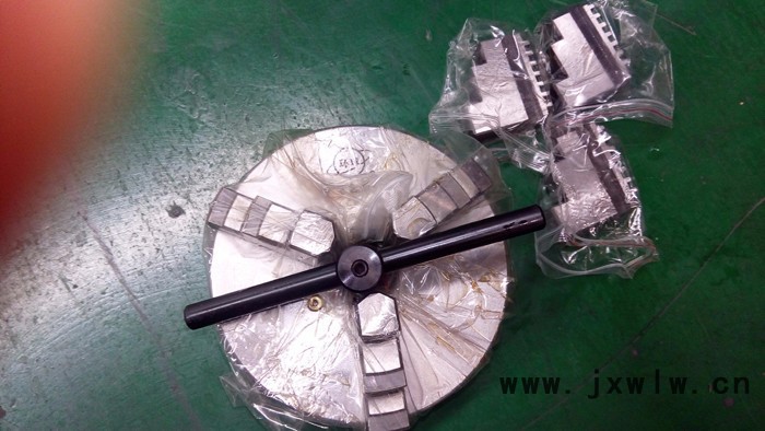 【金星機(jī)床  】  廠家直銷   質(zhì)量保證   CQ6128A普通車床卡盤，卡盤
