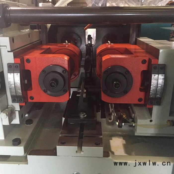 供應(yīng)臺(tái)灣鎂佳進(jìn)口滾絲機(jī) 液壓式滾牙機(jī) 三軸管牙專用滾絲機(jī)進(jìn)口螺紋加工車床