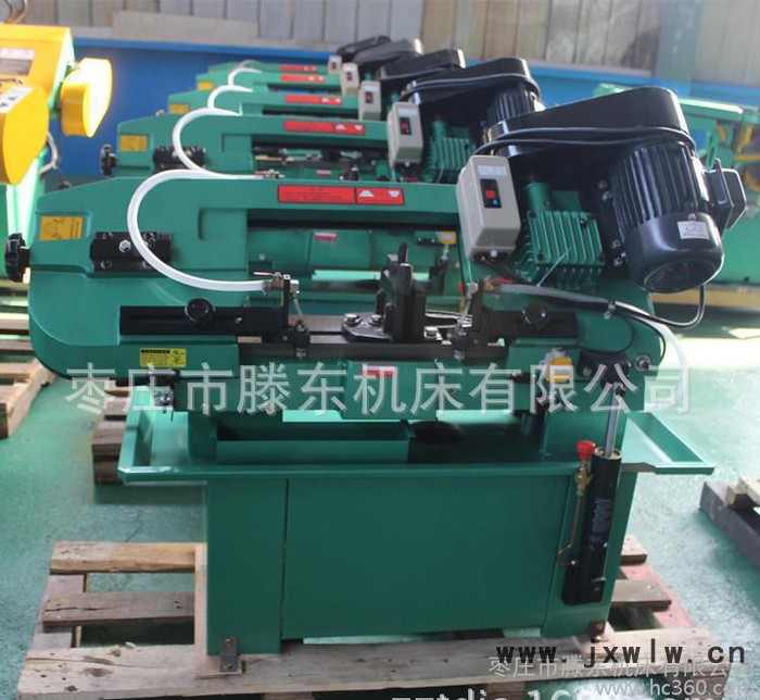 小型**帶鋸床、結(jié)構(gòu)**、堅(jiān)固耐用的液壓帶鋸床G712