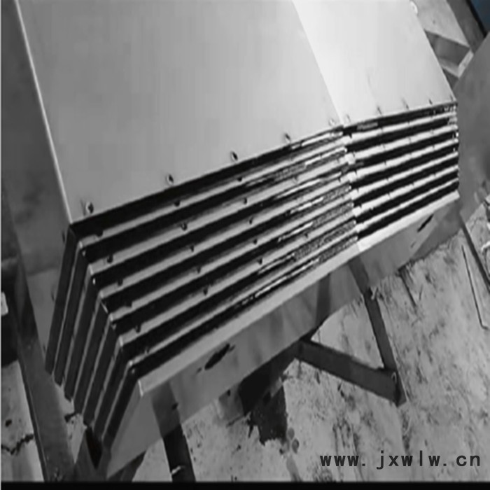 中特機床鋼板防護罩廠家 機床防護罩型號齊全  數(shù)控機床鈑金 機床外殼 導(dǎo)軌伸縮防護罩