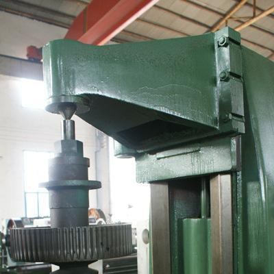 現(xiàn)貨推薦閑置重慶齒輪加工機(jī)床，y31125滾齒機(jī) 數(shù)控機(jī)床