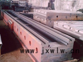 供應(yīng)華博工量具不同型號(hào)床身鑄件機(jī)床鑄件數(shù)控機(jī)床鑄件