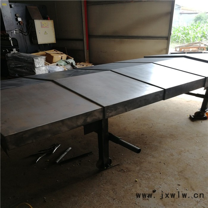 加工中心伸縮蓋板防塵罩 機(jī)床鈑金防護(hù)罩 數(shù)控機(jī)床鋼板防護(hù)罩 全國包郵