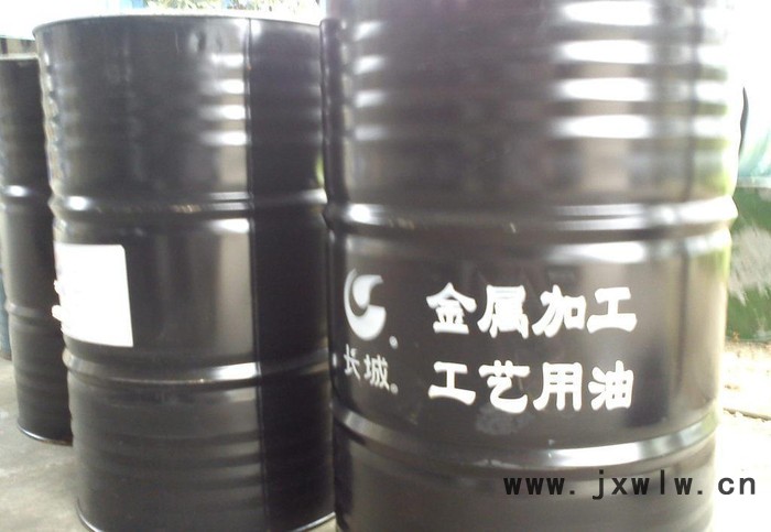 直銷長城切削液、防銹油、熱處理油、成型加工系列產(chǎn)品