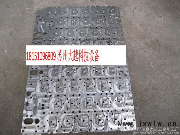 平移式去毛刺磁力拋光機(jī) 大件模具輕體型材去毛刺拋光大型自動(dòng)設(shè)備
