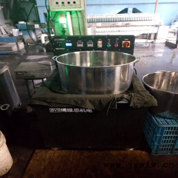 山東溫州山地自行車鋁配件去毛刺磁針拋光機(jī)BS-220V