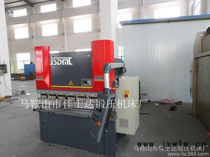 供應(yīng)佳士達(dá)30T/1600mm數(shù)控折彎?rùn)C(jī)、液壓板料數(shù)控折彎?rùn)C(jī)、數(shù)控折彎?rùn)C(jī)