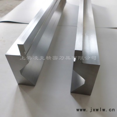 供應(yīng)折彎機模具 數(shù)控折彎機模具 標準上下折彎機刀具 ** 材料保證 價格實惠