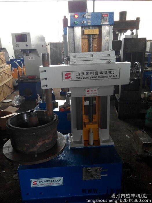 新型T8370A鏜鼓機(jī)，加工直徑700MM鏜鼓機(jī)鏜鼓機(jī)，鉚片機(jī)，壓力機(jī)