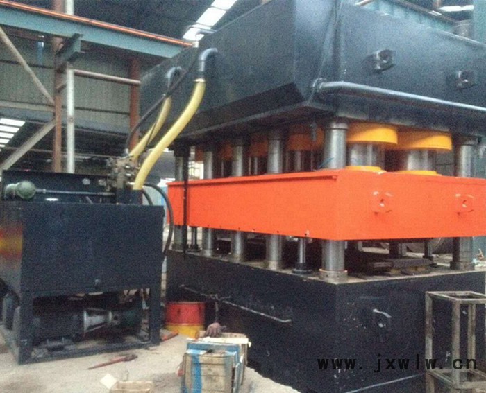 廠家定制10000噸鐵大門壓花機(jī)  重型門面壓花液壓機(jī)  **壓花機(jī)廠家