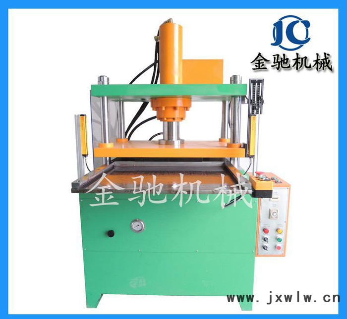 20年經(jīng)驗(yàn) 專業(yè)制造四柱保護(hù)膜裁切機(jī) 片材裁斷機(jī) 四柱滑臺(tái)油壓機(jī)