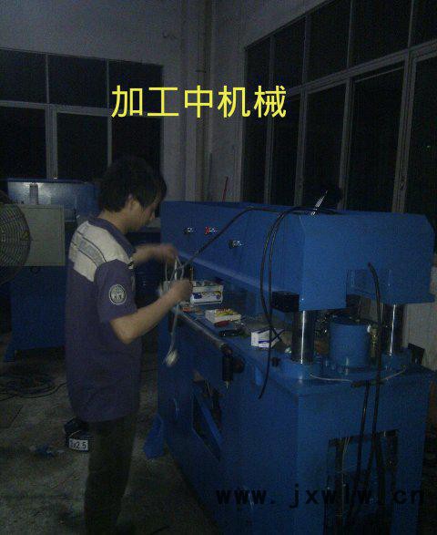 50噸四柱油壓裁斷機(jī) 海綿沖床 下料機(jī) 裁床 模壓機(jī)