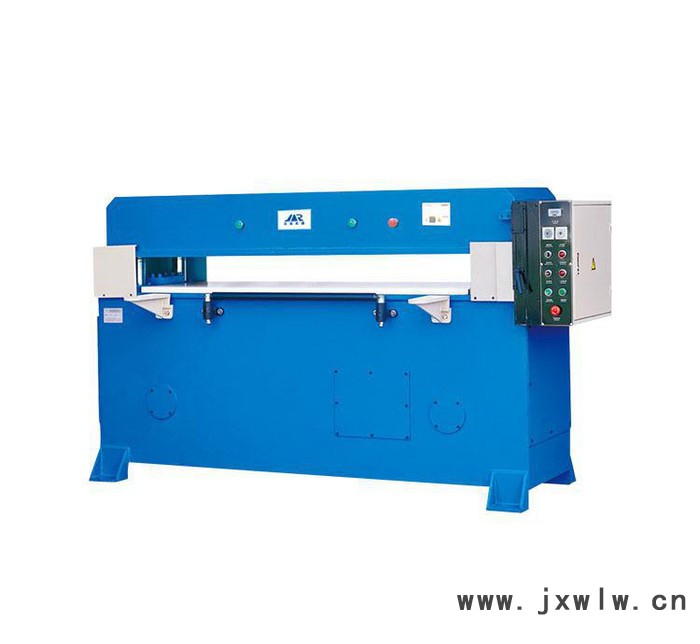 【益金機(jī)械】大量生產(chǎn)高質(zhì)量機(jī)械加工設(shè)備 四柱自動平衡裁斷機(jī)