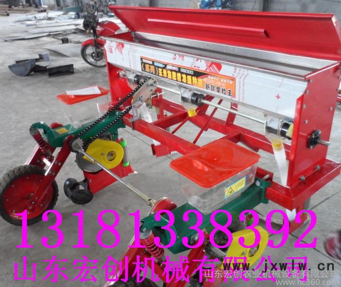 宏創(chuàng)玉米覆膜播種機 土豆播種覆膜機 花生播種覆膜機