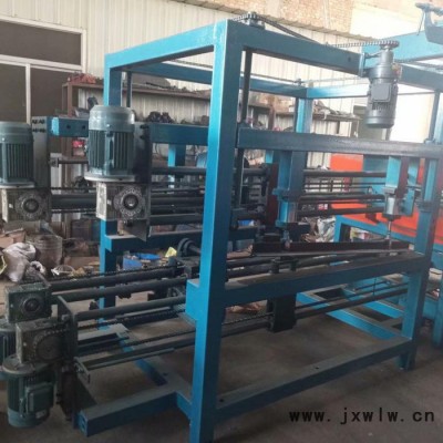 重興廠家供應(yīng)980-950 彩鋼復(fù)合機(jī)設(shè)備壓瓦機(jī)廠家