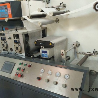 噴膠復(fù)合機(jī)，全伺服復(fù)合機(jī)，高精度噴槍復(fù)合機(jī)，高速自動復(fù)合機(jī)