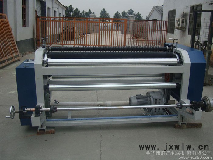 SCM1800無(wú)紡布分切機(jī)    高精度無(wú)紡布分條機(jī)