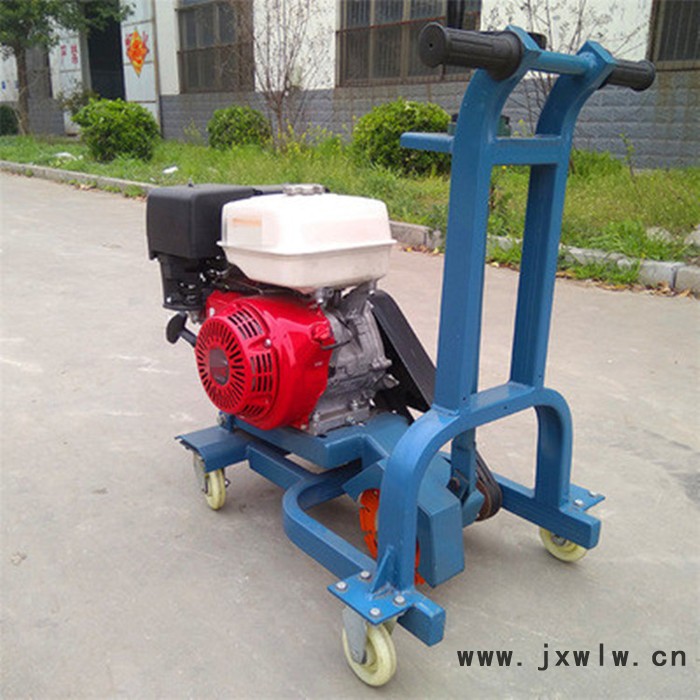 湖南長沙中拓 進(jìn)口汽油開槽機(jī) 混凝土墻面開槽機(jī)行進(jìn)靈活工作可靠