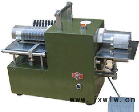 雙用皮革切條機(jī),分條機(jī),沿條分條機(jī),包條切條機(jī),圓刀分切機(jī)