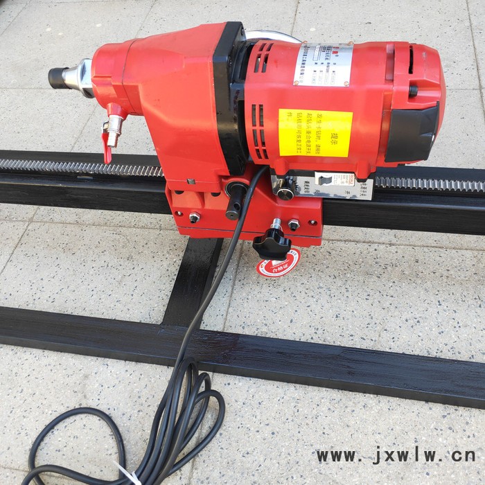 【刻發(fā)】手持式注水鉆打孔機(jī) 自來(lái)水管入戶鉆孔機(jī) 地下過(guò)路過(guò)道打眼鋪管機(jī)