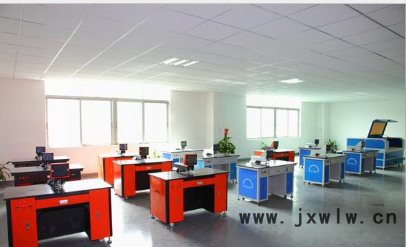 供應(yīng)春威CW-015自動(dòng)打孔機(jī)自動(dòng)定位打孔機(jī) 可加工（銘牌、面板、柔性線路板、