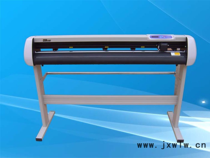 博藝1350刻字機(jī),USB電腦接口割字機(jī),1.24米背膠刻字機(jī) 博藝刻字機(jī)
