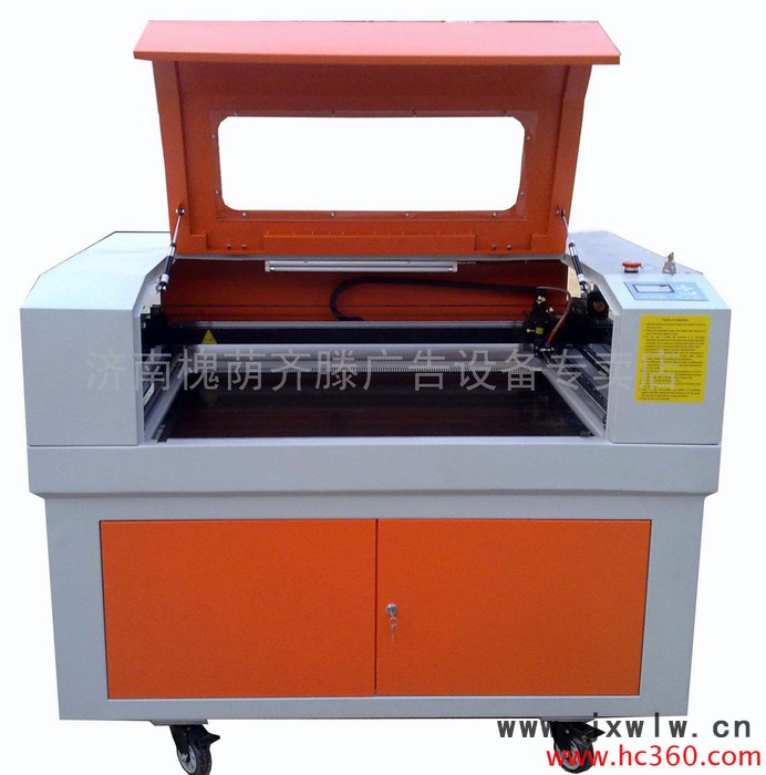 供應(yīng)6090型激光雕刻機(jī) 激光切割機(jī) 工藝品雕刻機(jī) 竹簡(jiǎn)雕刻機(jī)