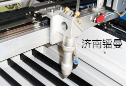 供應(yīng)鐳曼LM-1490  亞克力激光切割機(jī)、木質(zhì)激光雕刻機(jī)、工藝品激光切割雕刻機(jī)