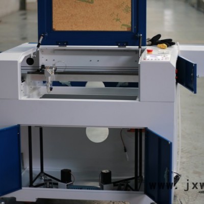 濟(jì)南廠家直供高性價(jià)比6040小型亞克力激光切割機(jī)，可切割雕刻布料木板皮革等非金屬，為您專屬定制值得信賴 激光雕刻機(jī)切割機(jī)
