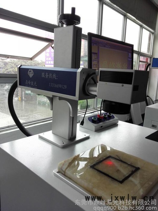 深圳公明金屬五金模具生產(chǎn)日期雕刻激光雕刻機，光纖激光打標(biāo)機