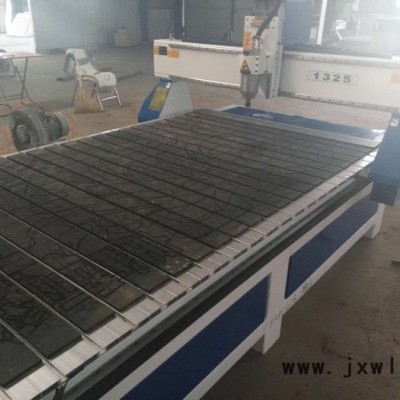 雕科廠家出售二手木工廣告雕刻機(jī)同時(shí)也收購(gòu)二手雕刻機(jī)