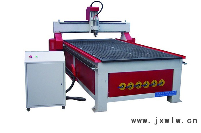 銘龍木工雕刻機(jī)型號(hào)TX-1224、1325可做亞克力板、Pvc面板雕刻、廣告字模字形、切割各類標(biāo)牌雕刻機(jī)