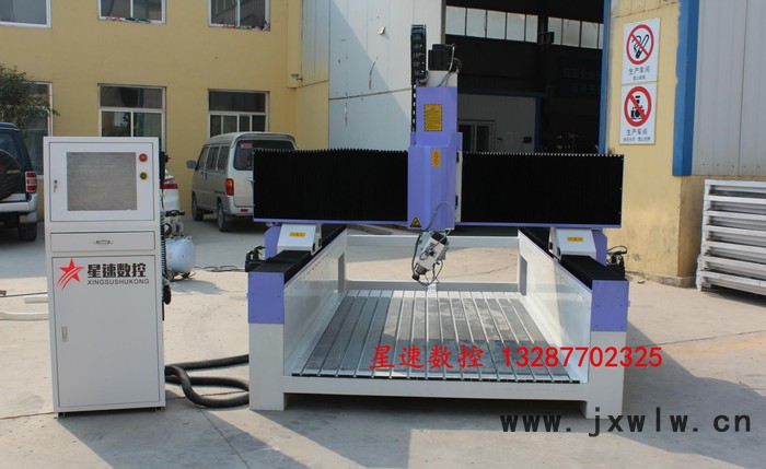 生產(chǎn)類型廣告雕刻機(jī) 木工雕刻機(jī) 操作簡單 可根據(jù)型號定做 四軸雕刻機(jī)廠家