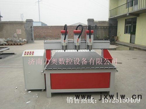 供應(yīng)力奧不限撫州多功能廣告木工雕刻機，瑞金廣