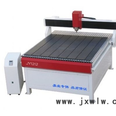 做廣告吸塑門板標(biāo)牌制作用的雕刻機(jī)