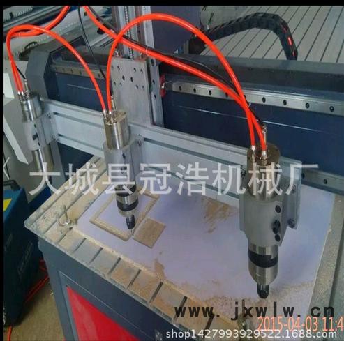 河北廊坊 1325高精度廣告雕刻機(jī) 方軌齒條雕刻機(jī)