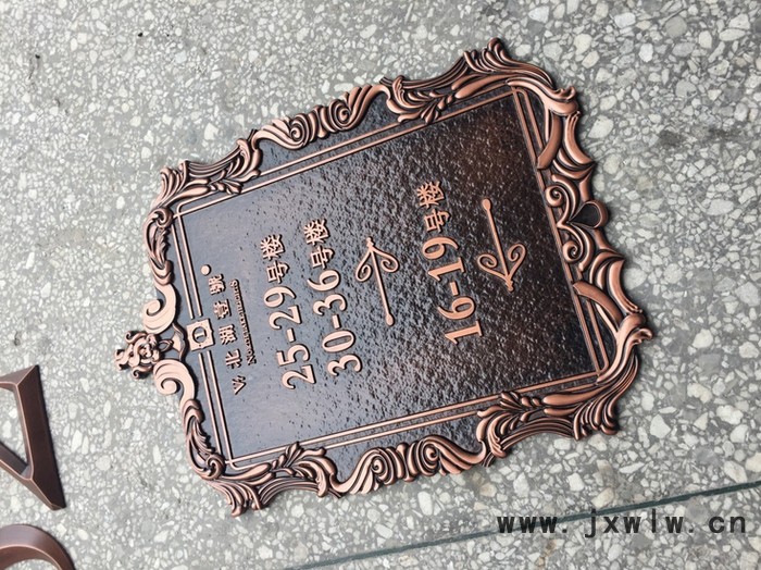 耐刻小型3030標識標牌銘牌雕刻機 手扳廣告電腦雕刻機  免費培訓