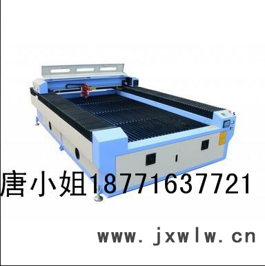 大型無紡布激光雕刻切割機 亞克力皮革木板廣告激光雕刻激光切割機 杰達光電1390