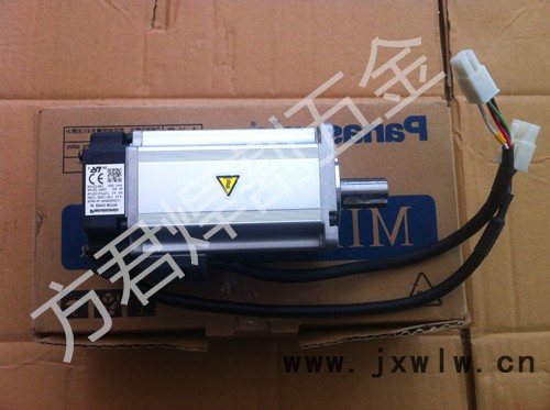 數(shù)控切割機(jī)配件 松下伺服電機(jī)驅(qū)動(dòng)器 750W MCDHT3520E+MHMD082G1U
