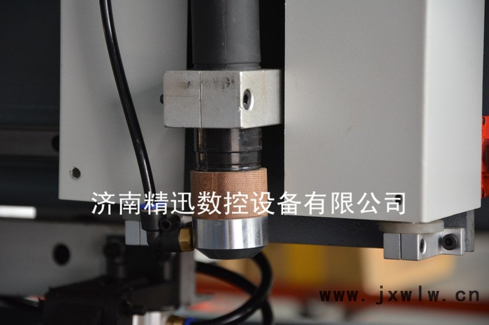 等離子切割機(jī)  逆變切割機(jī) 臺(tái)式等離子切割機(jī) 厚板切割機(jī) 數(shù)控