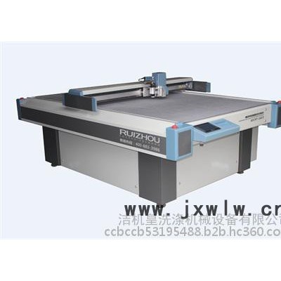 瑞洲科技RZCRT-1813C 電腦數(shù)控切割機(jī)縫前設(shè)備