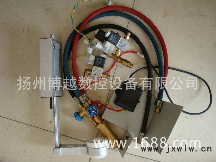 小便攜數(shù)控切割機(jī)配件 銷售 維修 調(diào)試 零售 各種火焰等離子切割機(jī)配件  **
