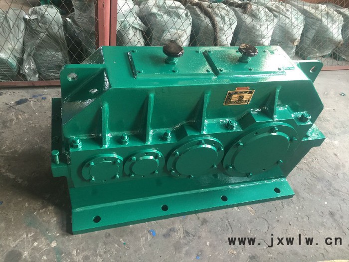 硬齒面減速機(jī) 硬齒面減速機(jī)廠家 中硬齒面減速機(jī)