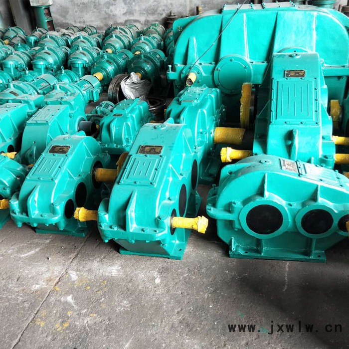 江蘇沃德ZQ750圓柱齒輪減速機(jī) 泰興減速機(jī)廠家優(yōu)供ZQ減速機(jī) 庫存多